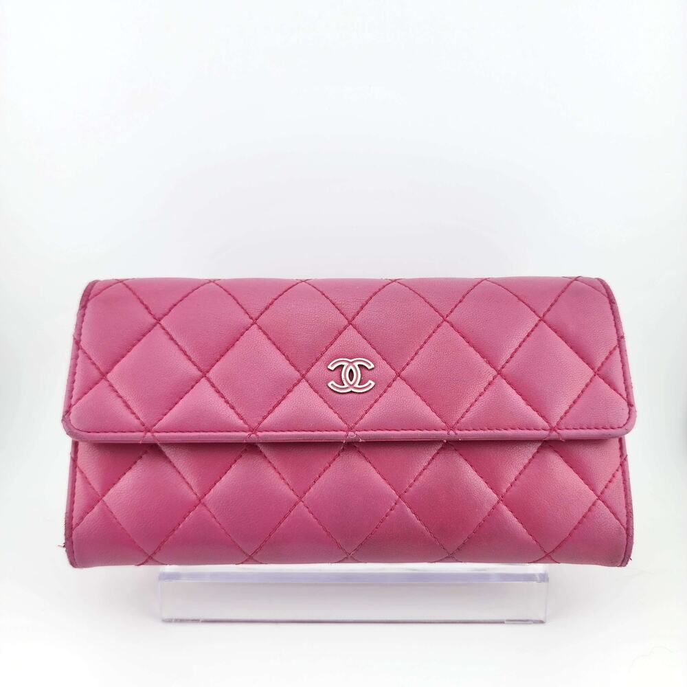 CHANEL CC Gusset Flap Long Wallet Quilted Lambskin